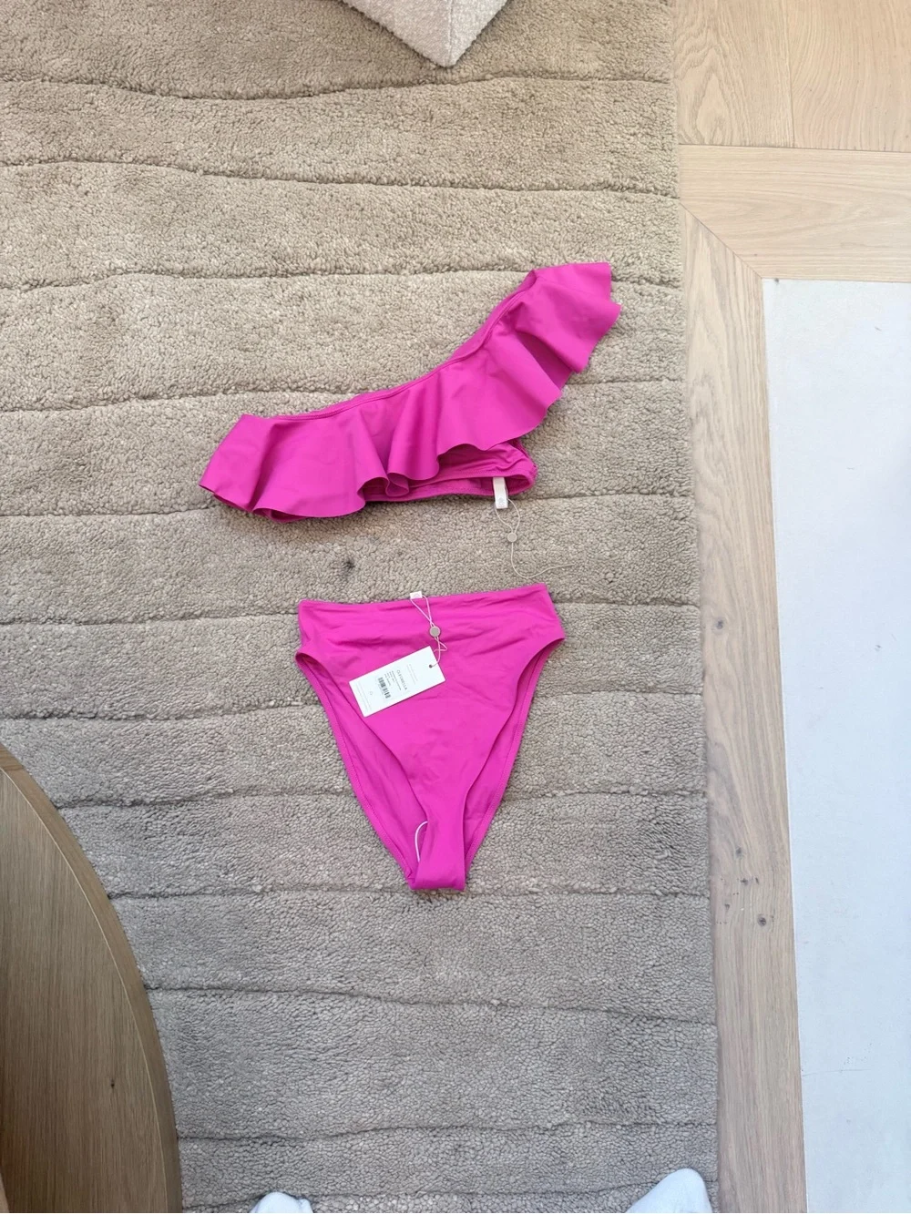 Brand New Cleobella One-Shoulder Bikini Set in Hot Pink - Picture 1 of 4